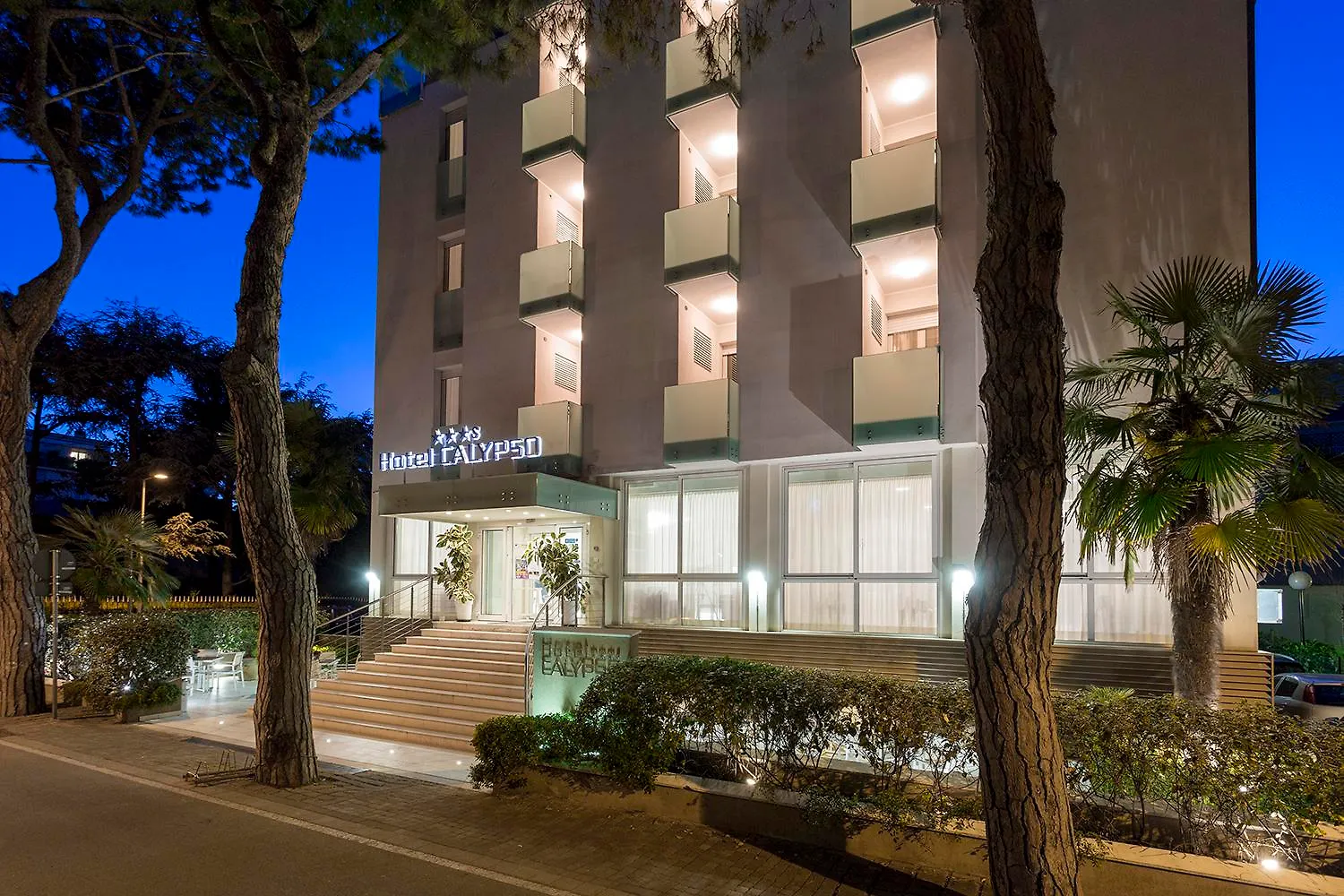 Hotel Calypso- Rimini Marina Centro