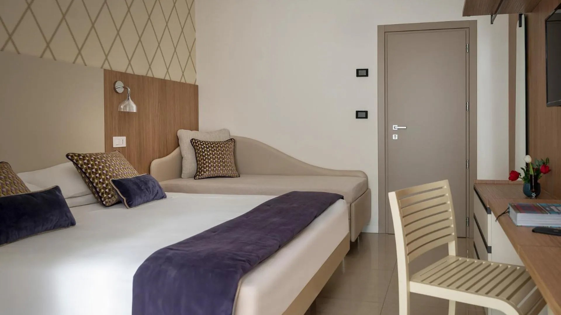 Hotel Calypso- Rimini Marina Centro 3*,  Itálie