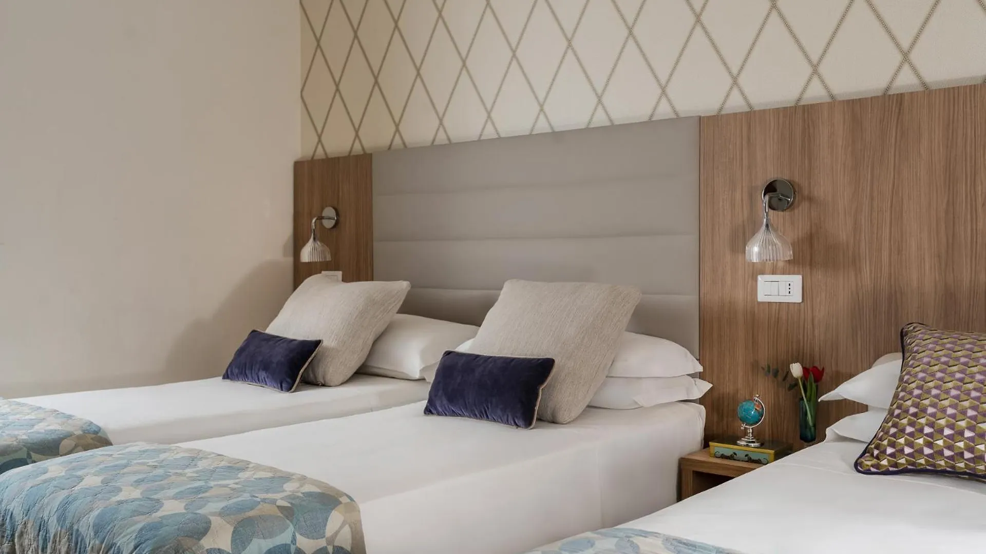 Hotel Calypso- Rimini Marina Centro