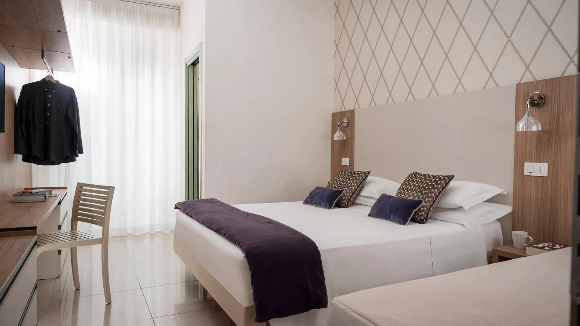 Hotel Calypso- Rimini Marina Centro
