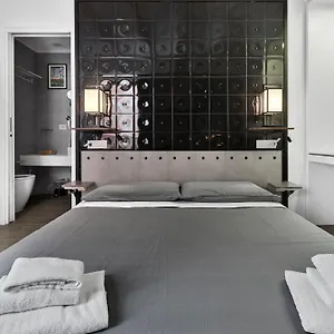 ukiyo-suites-and-rooms.in-sardinia.net/