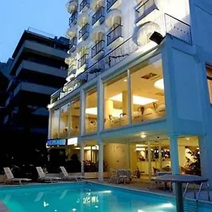 hotel-royal-plaza.riccione-hotels.org/