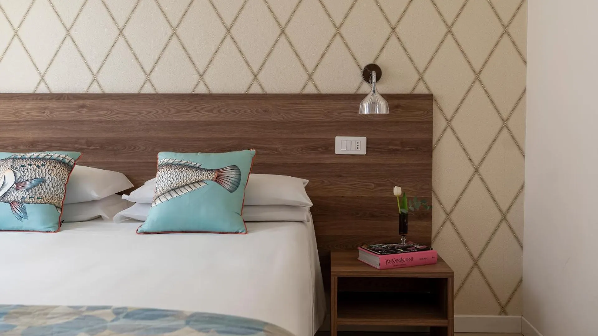 Hotel Calypso- Rimini Marina Centro