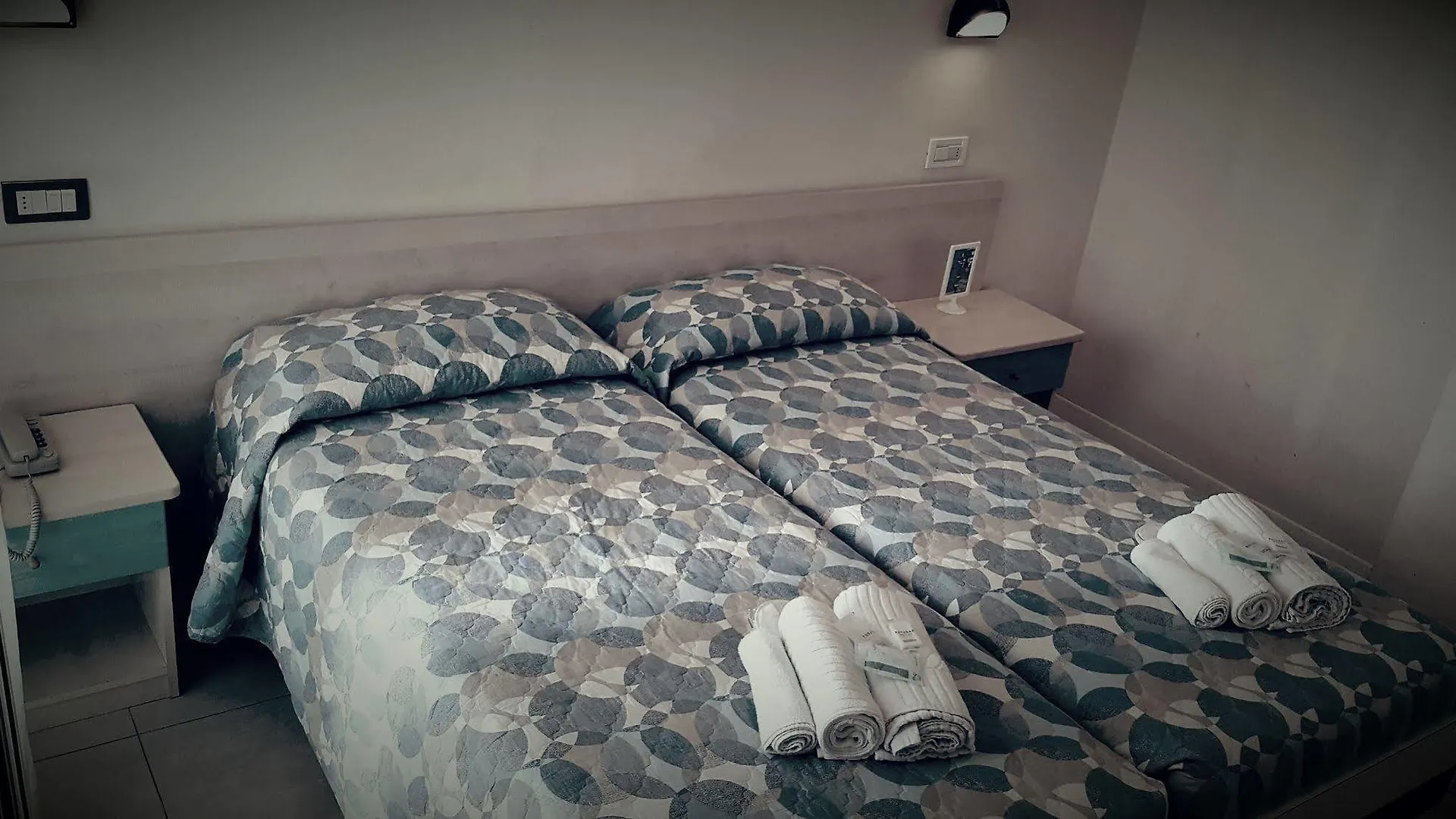 ***  Hotel Calypso- Rimini Marina Centro Italia